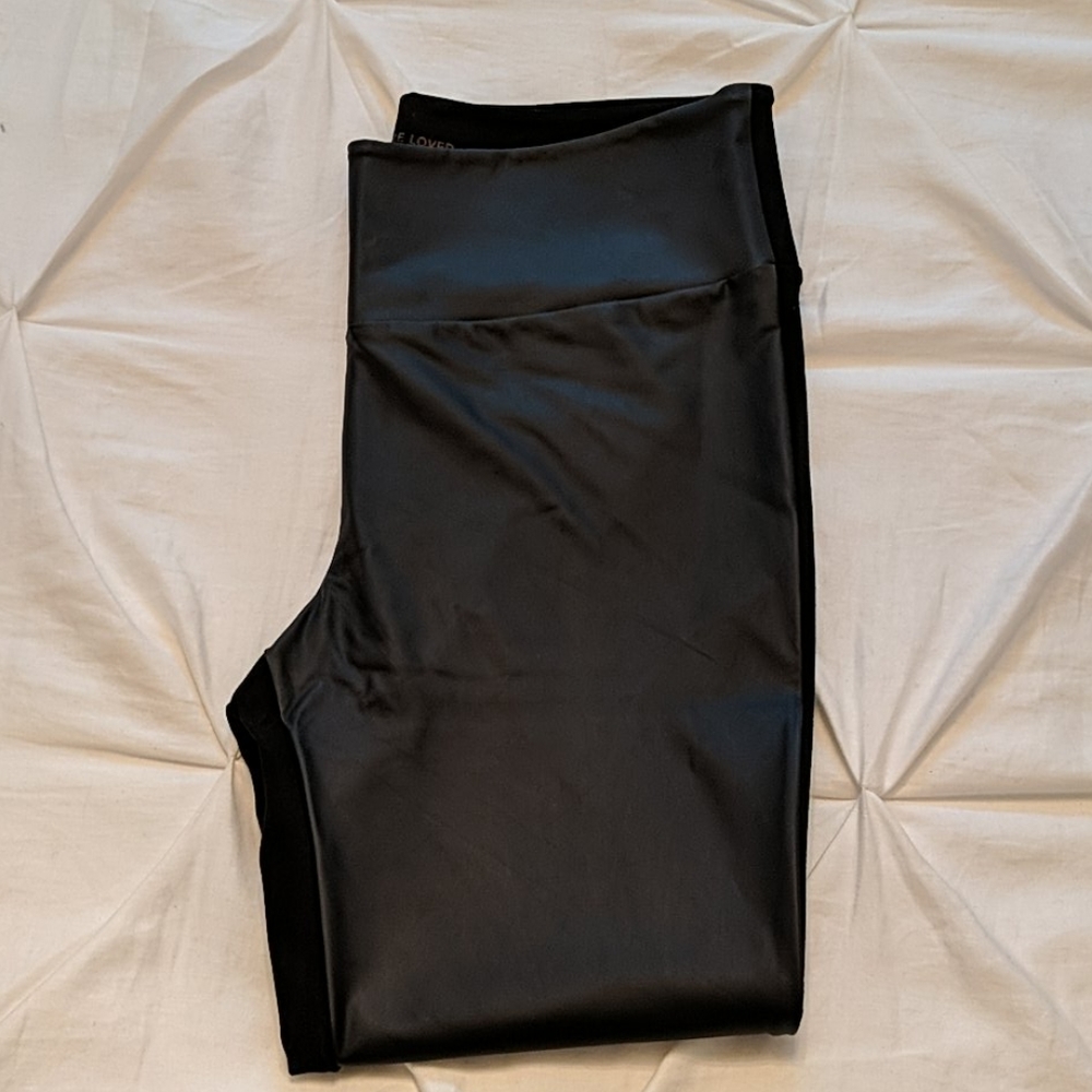Faux leather leggings